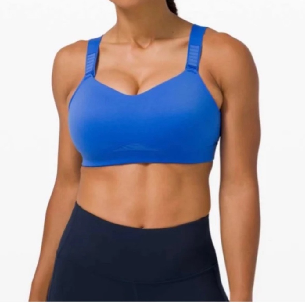 Lululemon swift speed bra blue size 32C